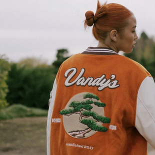 【官方正品】Vandythepink 复古刺绣棒球服夹克 男女同款