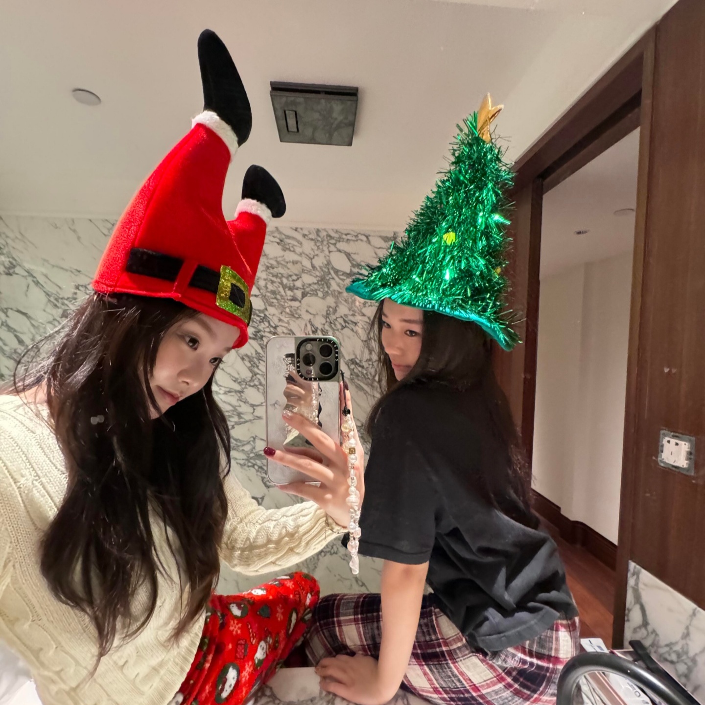圣诞节氛围感穿搭圣诞老人帽子闺蜜情侣头套拍照道具拍摄装扮头饰