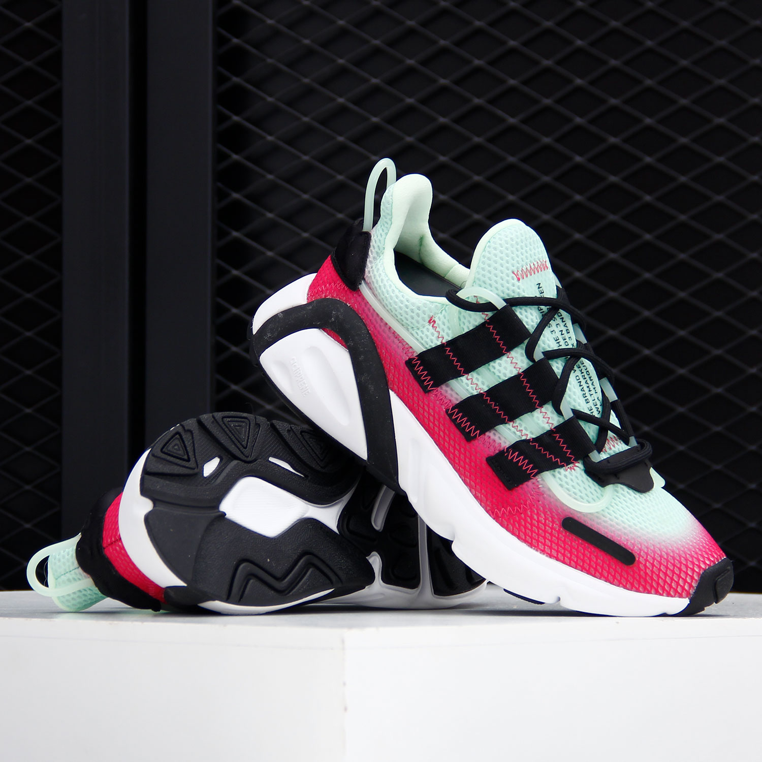 阿迪达斯lxcon经典eg7537休闲鞋