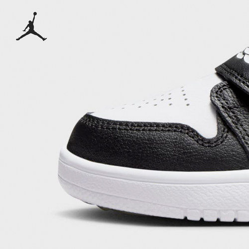 Nike/耐克正品JORDAN小童运动耐磨中帮轻便篮球鞋BQ7197-092