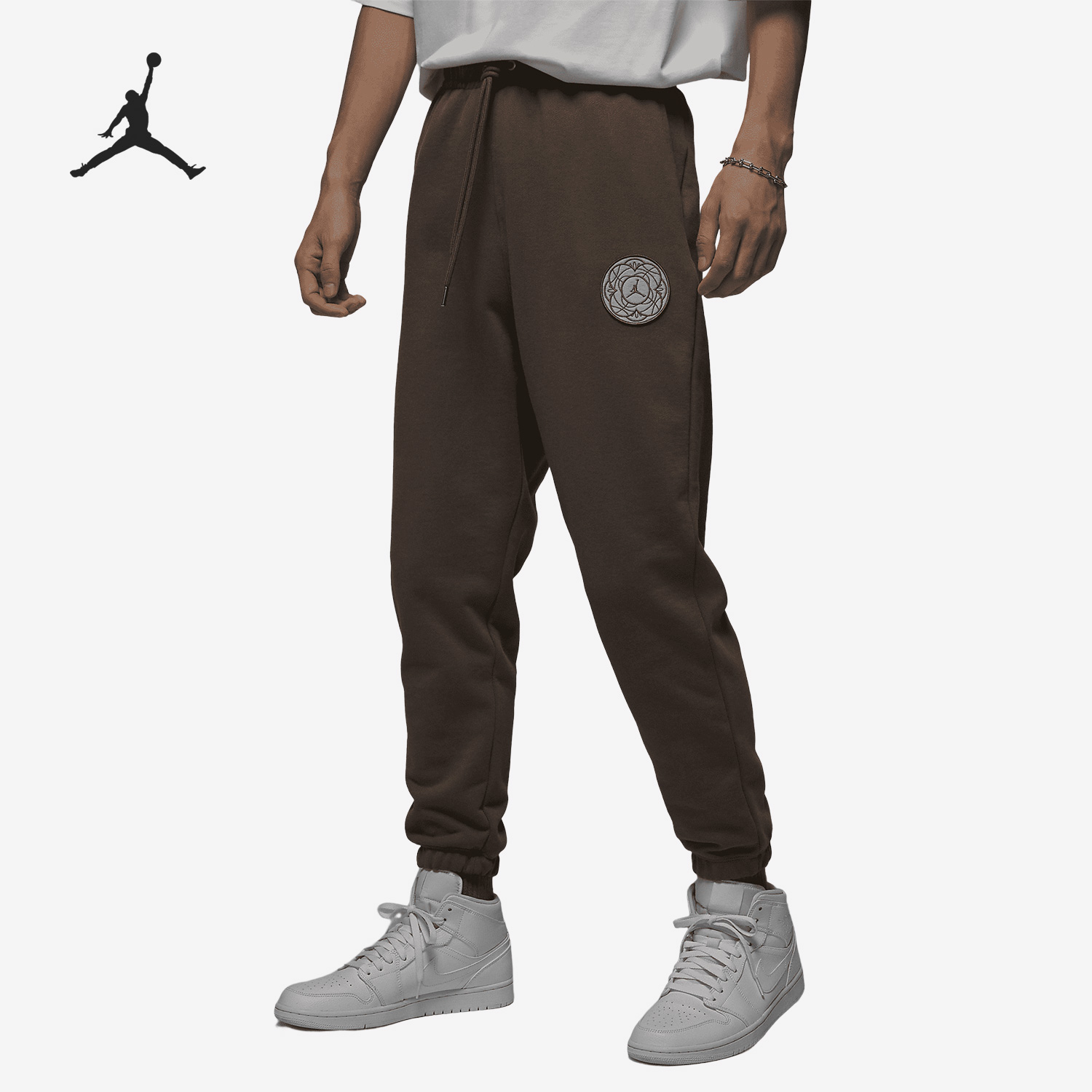 Nike/耐克休闲运动针织长裤