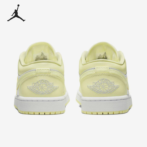 Nike/耐克正品Jordan Air Jordan 1女士简约板鞋DC0774-007