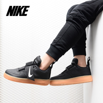 Nike/耐克正品 AIR FORCE 1 UTILITY 男女运动 休闲板鞋 AO1531