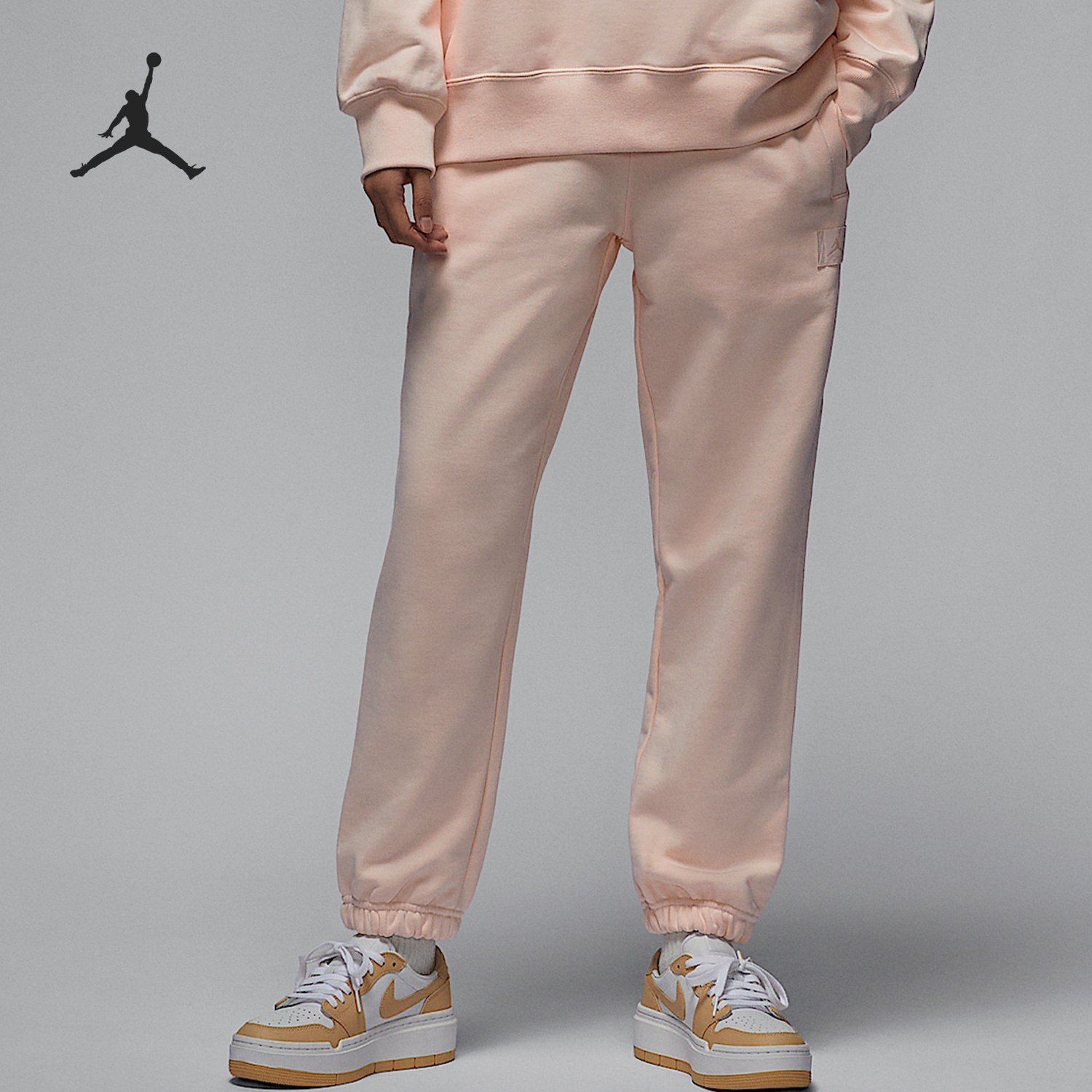 Nike/耐克正品JORDAN女士宽松柔软户外束脚长裤HJ1327-838