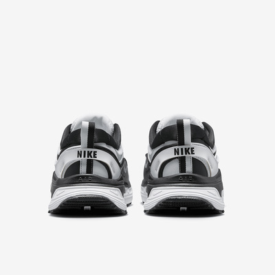 耐克正品运动跑步鞋女子