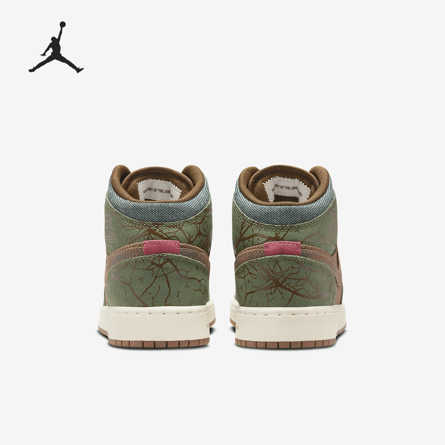 耐克大童运动耐磨篮球鞋