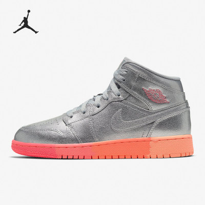 Nike/耐克正品 当季新款儿童舒适运动休闲篮球鞋555112-006