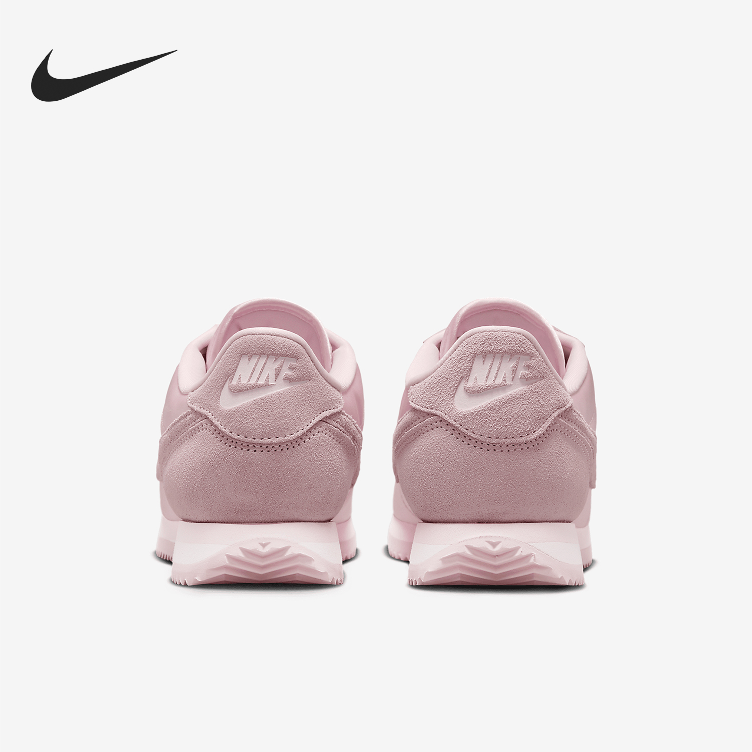 耐克女士柔软简约运动鞋