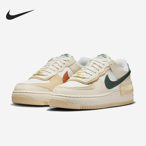 Nike耐克正品Air Force 1女款低帮透气运动休闲板鞋FQ2764-100