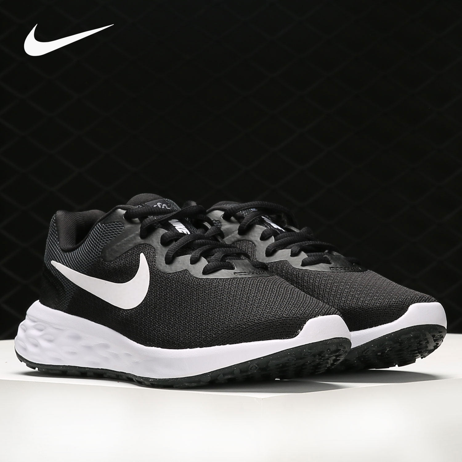 Nike/耐克正品秋季女子时尚舒适运动休闲跑步鞋 DC3729-003