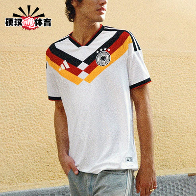 Adidas/阿迪达斯正品GERMANY 26男女运动足球修身训练短袖JN2066