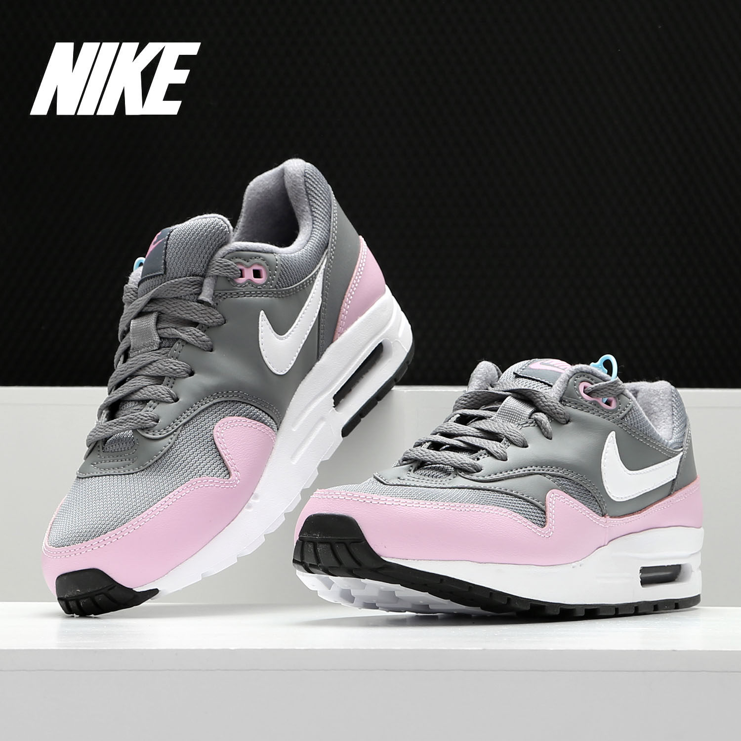 Nike/耐克正品 2018款季儿童休闲跑步运动童鞋大童807605-001