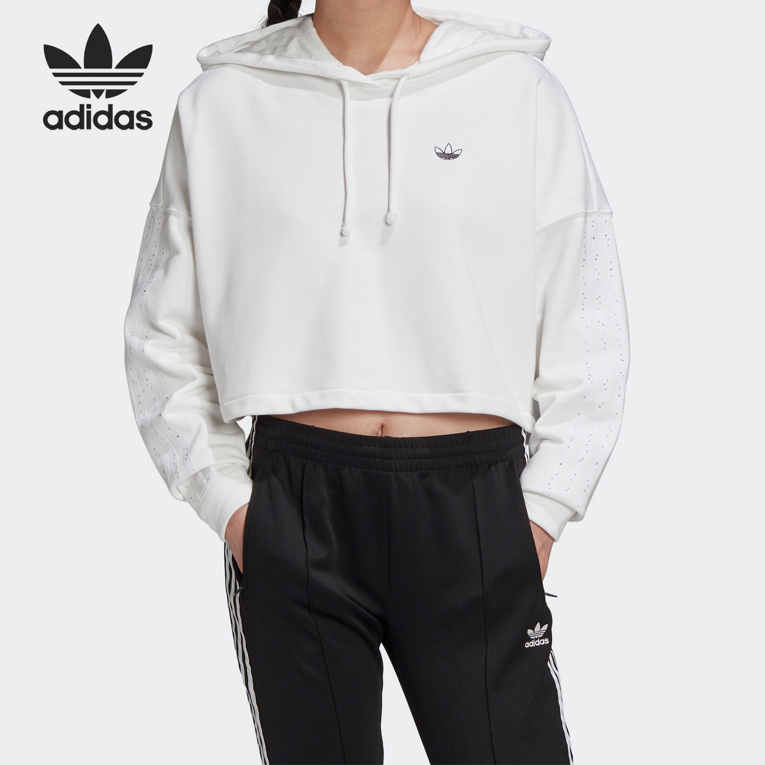 阿迪达斯休闲女子套头卫衣正品