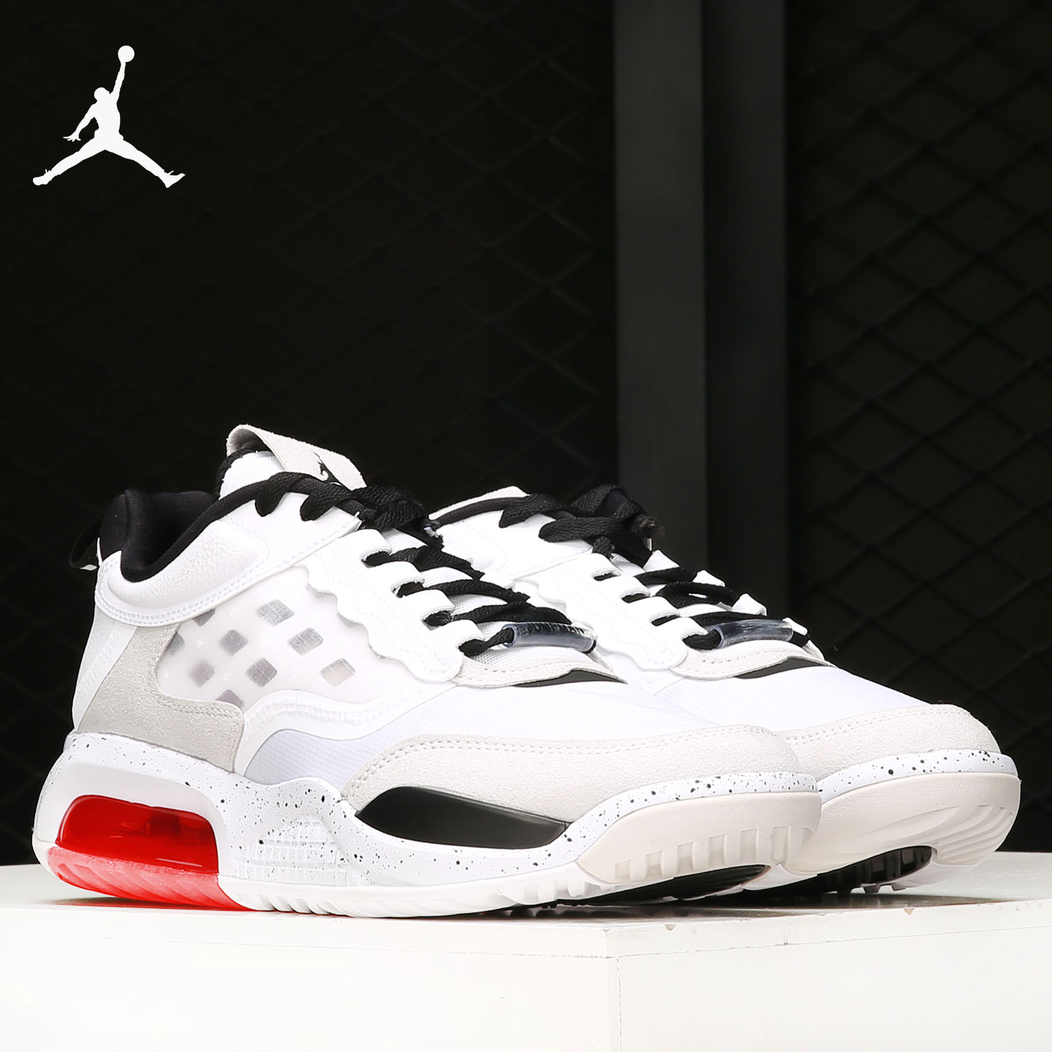 Nike/耐克正品 JORDAN 新款男子缓震透气运动篮球鞋 CD6105-100