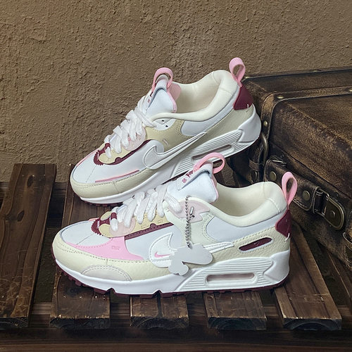 Nike/耐克正品男女轻便时尚运动低帮透气休闲鞋FD4615-111