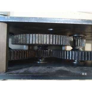 20千瓦发电机增速齿轮箱水力风力脚踏手摇变速箱金属减速箱大功率