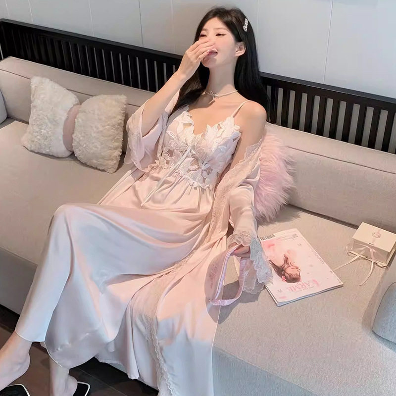 美背性感冰丝法式露背吊带睡裙|