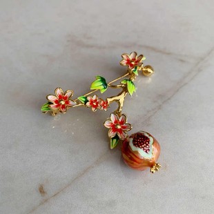 法式彩绘珐琅甜美花朵树叶石榴高档胸针女丝巾扣披肩胸花别针配饰