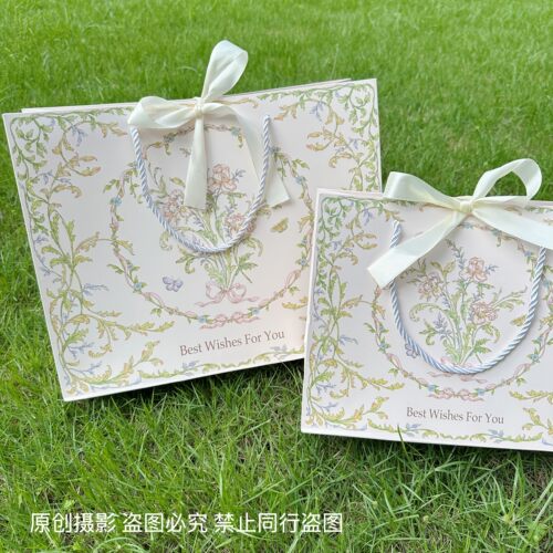 ins风法式花影蝶梦礼品袋加厚白卡横版生日礼物节日送礼收纳袋子