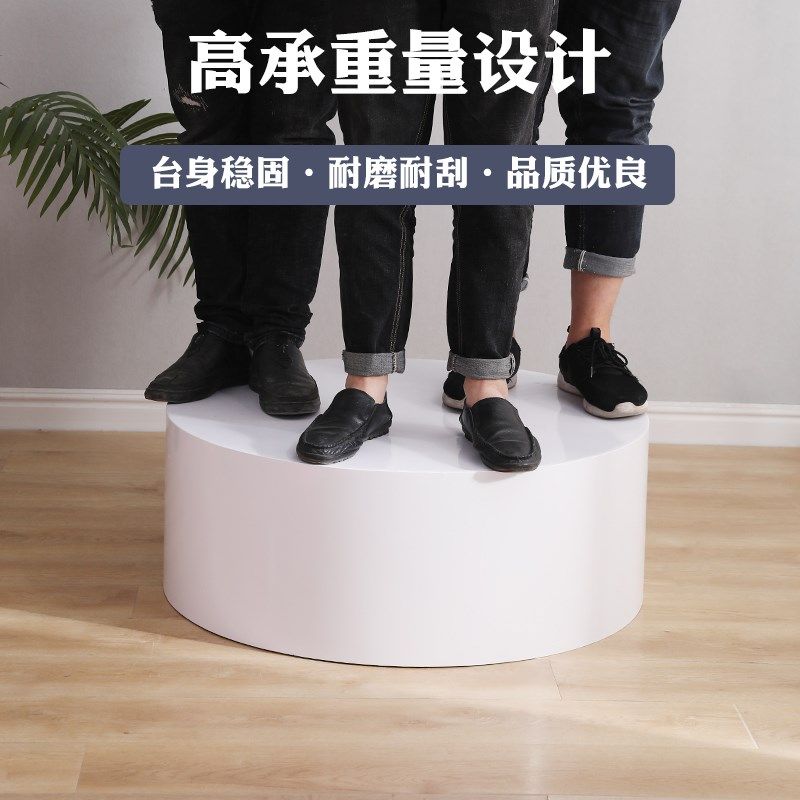 直播脚踩凳子台子站台试衣台圆形网红模特地台模特道具拍摄展示台