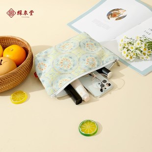 彩衣堂国风化妆包花卉收纳包外出便携旅行零钱包大容量手拿包清新