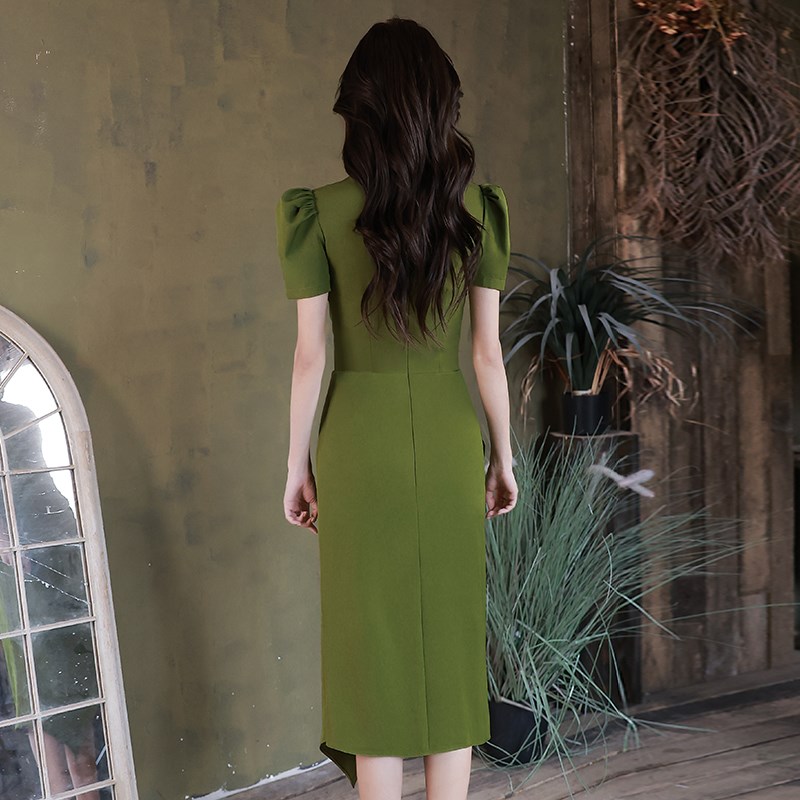 晚礼服女宴会气质轻奢小众高端高级感简单大方平时可穿绿色连衣裙