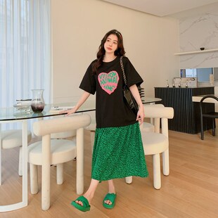 夏 洋气2024年新款 加大码 胖mm连衣裙巨显瘦宽松遮肚子裙子夏天短袖