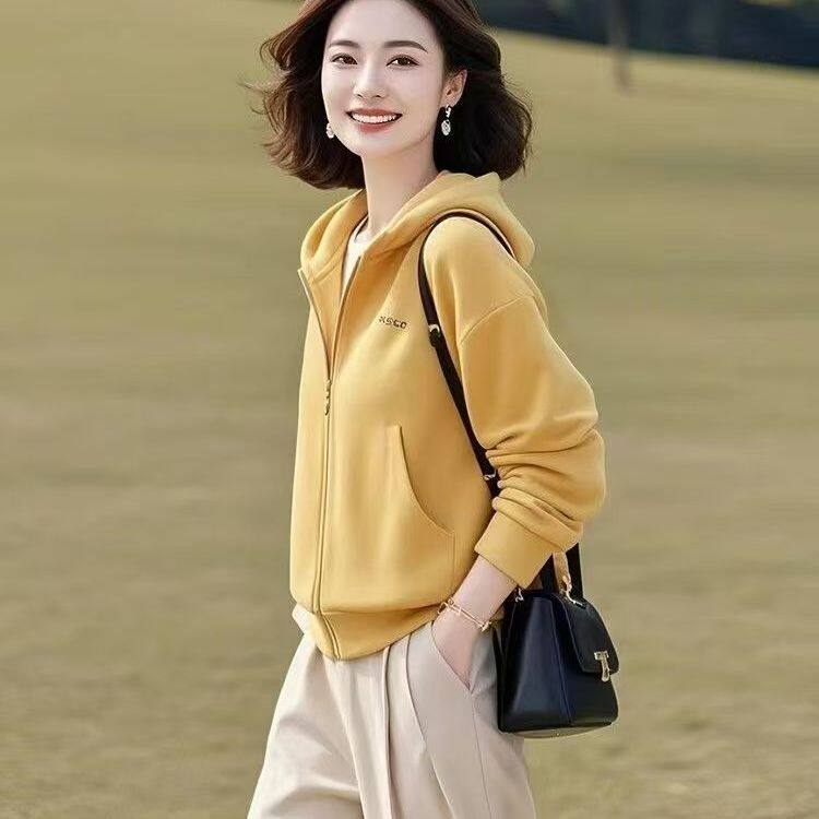 减龄漂亮洋气小个子短款显瘦百搭黄色连帽卫衣外套女2025春新款