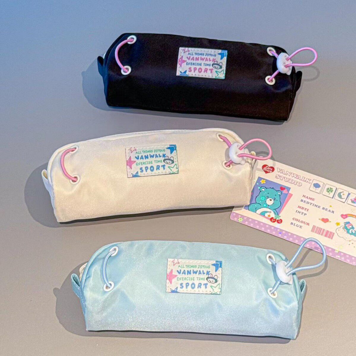 新款简约笔袋小巧便携小众高颜值可爱学生抽绳收纳袋文具包