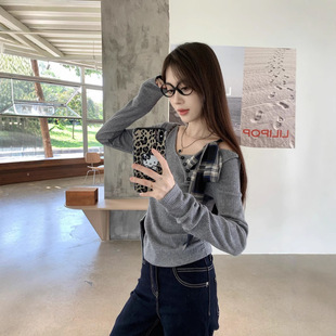 內(nèi)搭長(zhǎng)袖 灰色不規(guī)則蝴蝶結(jié)露肩T恤衫 女春秋季 小眾修身 上衣 打底衫