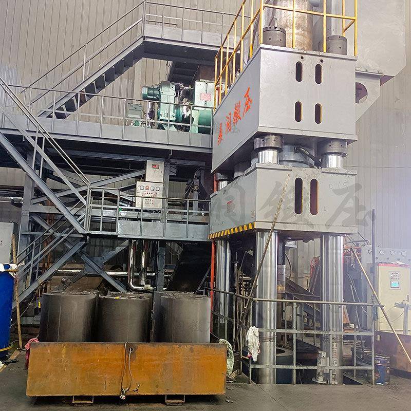 21000吨石墨坩埚模压成型液压力机00t耐火材料碳素坩埚压油压0机