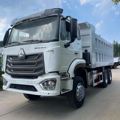 出口自卸车豪瀚NX6x4翻斗渣土运输车翻新HOWO豪沃10轮自卸车