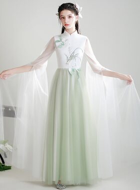 新款高端女童弹古筝礼服中国风复古民乐古筝演奏古典舞主持演出服