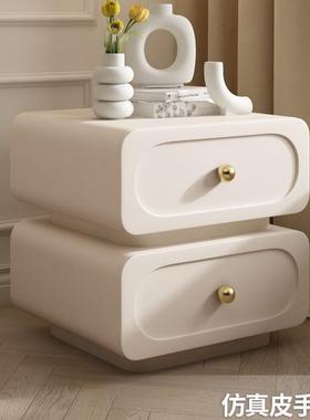 奢卧室家用轻奶实木床头柜简约现11157储代法式油风物柜黑色皮质