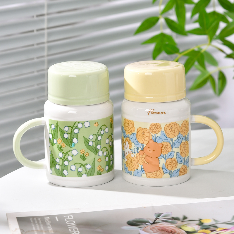 仿热水壶设计奶油风陶瓷马克杯