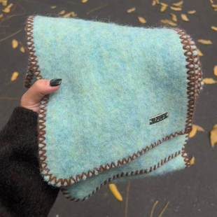 薄荷绿围巾秋冬季女韩系氛围感羊毛绒护颈围脖送女生披肩2026新款