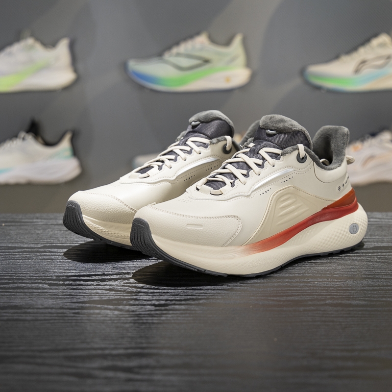 李宁正品SOFT PLUS 2 FLEECE男子反光加绒缓震休闲鞋AGLV147-5