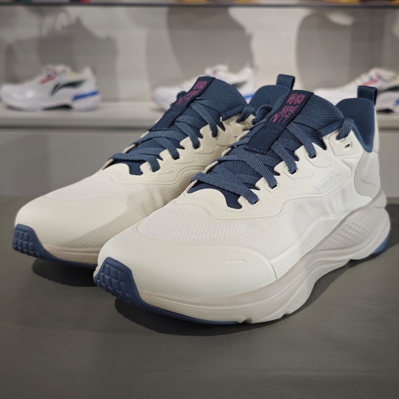 李宁正品男子止滑耐磨休闲慢跑鞋