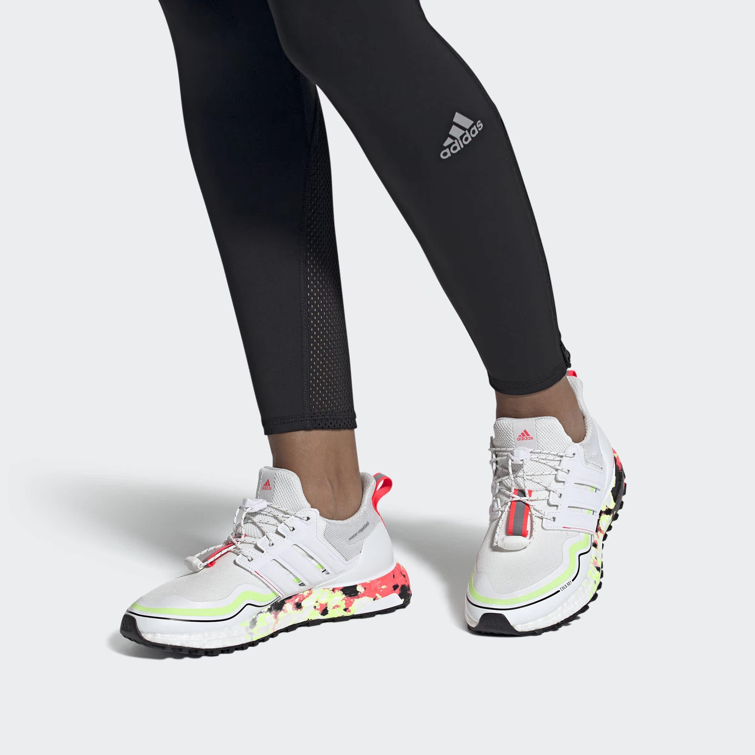 阿迪达斯男女运动跑步鞋