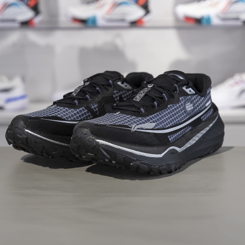 李宁正品2024新款的卢 V2男子䨻丝高回弹防滑越野跑步鞋ARNU009-5