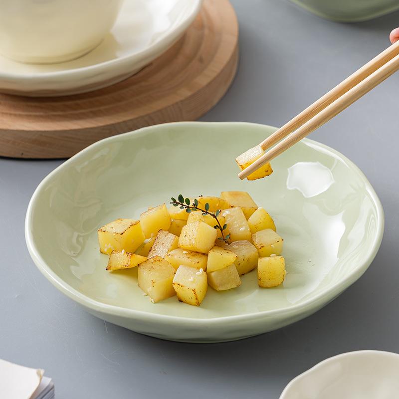 盘奶油风15669碗碟套装家用盘奢碗餐具新款高轻颜值碗筷子碗具组