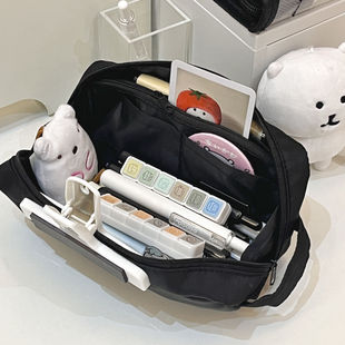 日系黑色多功能尼龙笔袋ins简约高颜值大容量学生耐用铅笔文具袋