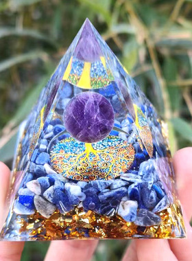 外贸亚马逊水晶金字塔水晶碎石滴胶树脂家居桌面手工摆件礼物