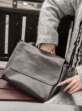 Daphne/达芙妮托特包斜挎包波士顿包百搭单肩通勤简约包包10509