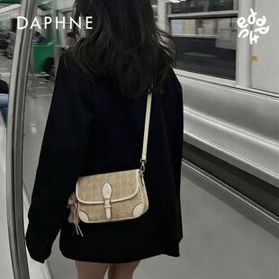 Daphne/达芙妮印花法棍单肩新款女时尚通勤斜挎包腋下老花包10326
