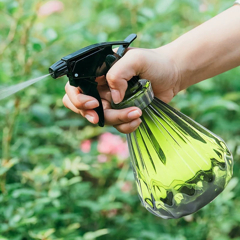 新款加厚浇花喷壶手压式小型超细雾喷雾瓶家用清洁消毒美发喷水壶图片
