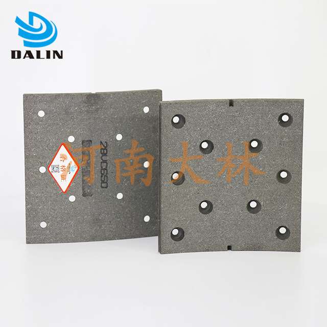 28VC650离合器摩擦片