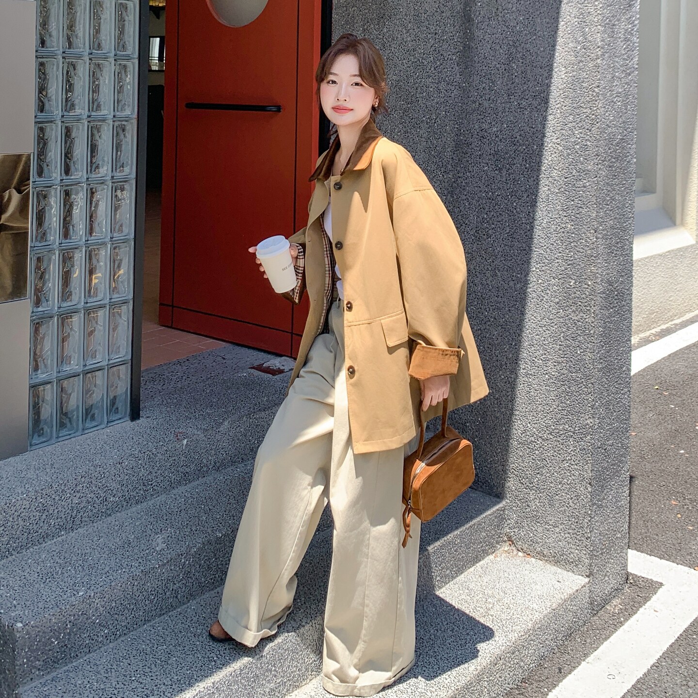 卡其色韩系撞色中长款宽松oversize百搭经典风衣外套2025年秋季女,女装风衣,2C211