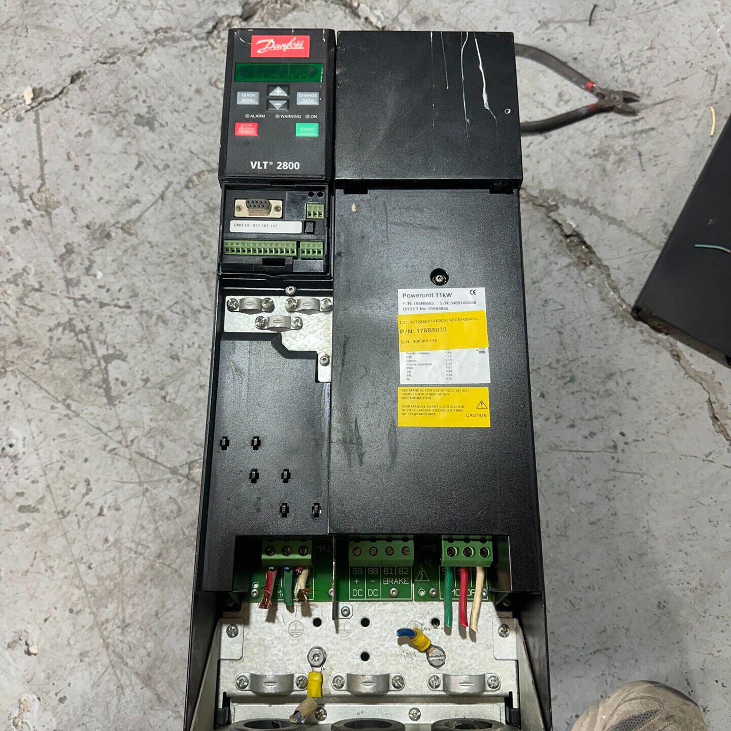 非标价丹佛斯2800变频器11KW/VLT2880PT4B实物图,修理