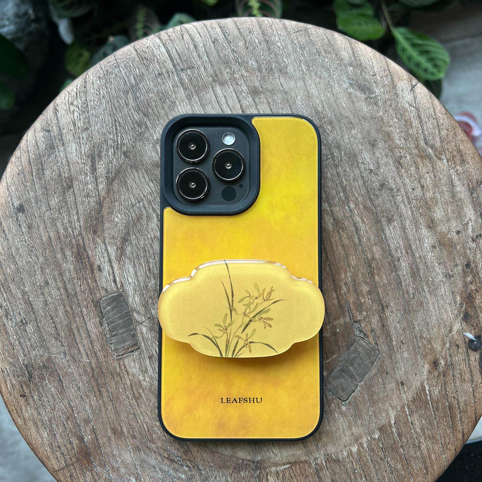 叶菽原创定制《黄花》侘寂新中式国风小众高级感液态玻璃镜面适用苹果16/17/13/14/15promax不会撞壳的手机壳,3C数码配件,手机保护套/壳,淘宝优惠券,粉丝福利购,淘宝优惠卷